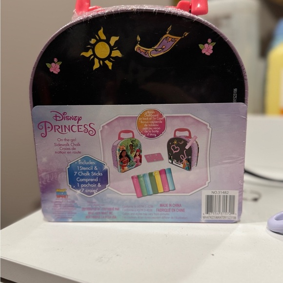 Disney Princess Sidewalk Chalk Set - Picture 3 of 3